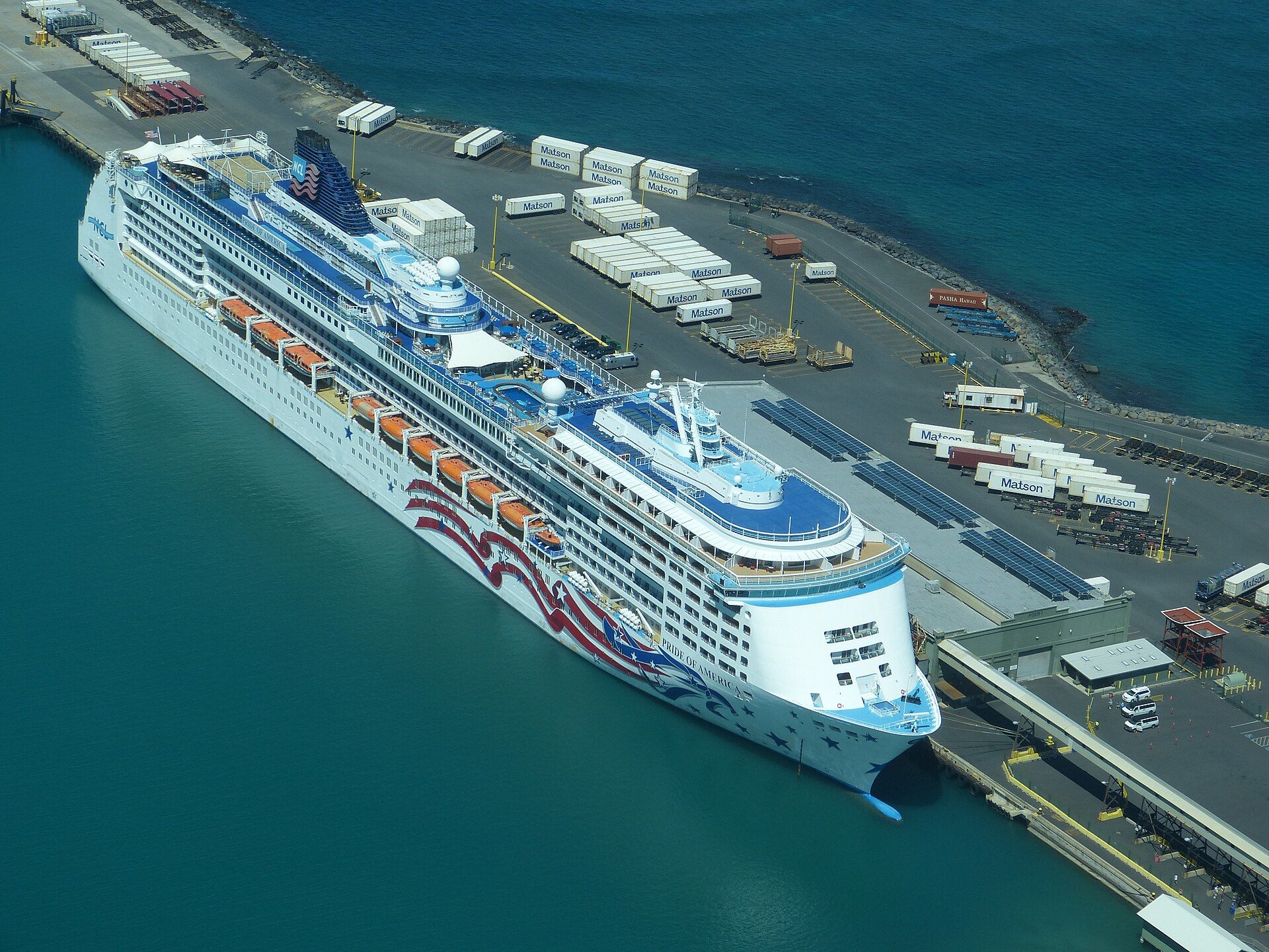 Pride of America docked in Hawaii