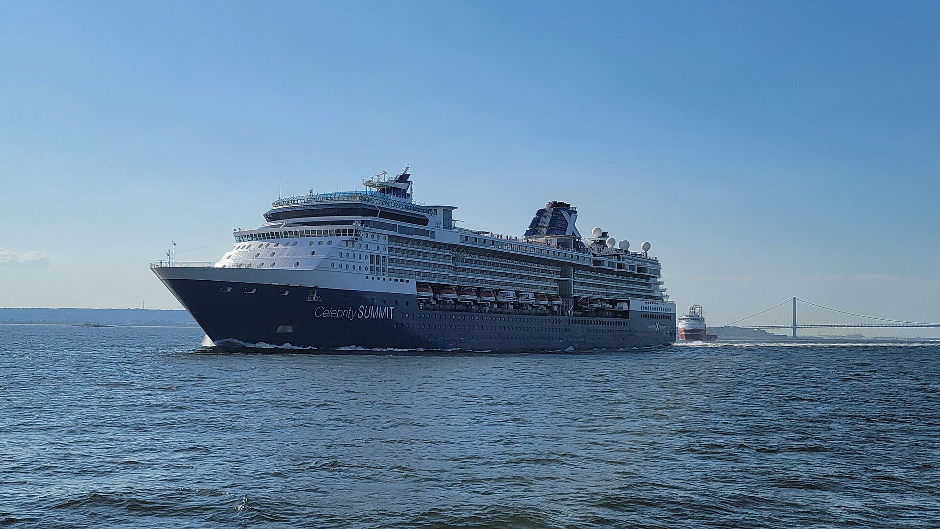 Celebrity Summit leaving New York City
